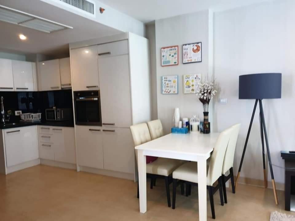 פאטאיה Centara Avenue 2 Bedrooms Pool View מראה חיצוני תמונה